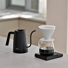 Hario Lyra Electric Coffee Drip Kettle (800ml) - Black + FREE Meteor Filter Papers